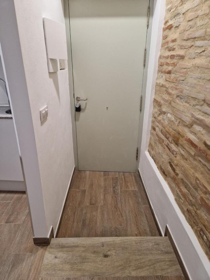 Casa Duplex En El Centro Daire Carmona  Dış mekan fotoğraf